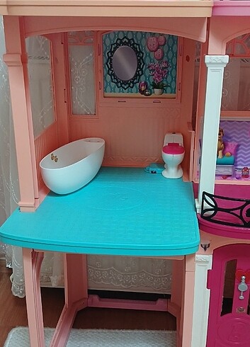 Beden Renk Barbie evi