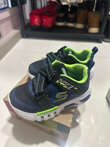 Skechers spor ayakkabı
