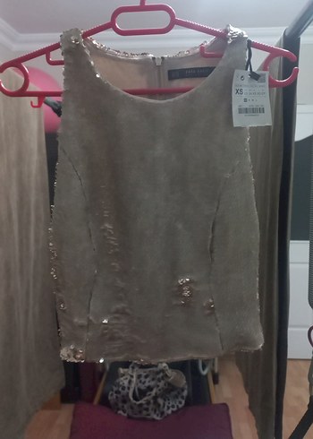 Zara Zara Payet Detaylı Gold Mini Halter Yaka Kolsuz Abiye Bluz