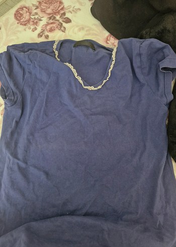 Mavi Zincir Detaylı Kısa Kollu - Görsel 2