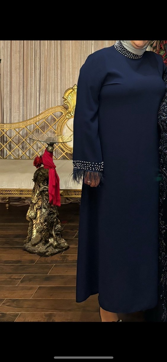 Tüy detaylı İncili Uzun Kollu Lacivert Abiye - Görsel 2