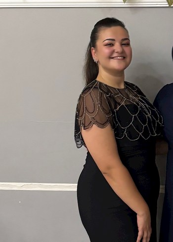 Siyah taşlı pelerin - Görsel 2