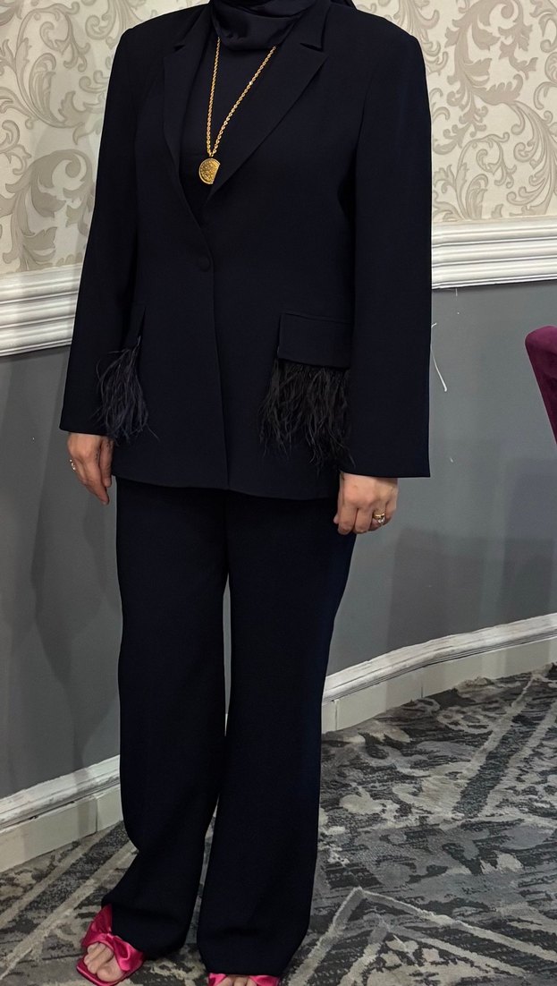 Kadın lacivert Midi Blazer takım, Kürk Detaylı - Görsel 2