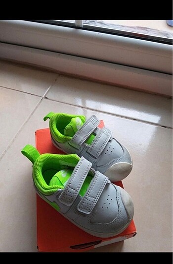 21 Beden Orijinal Nike Spor ayakkabı
