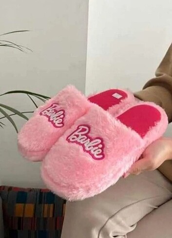 Pelüş terlik