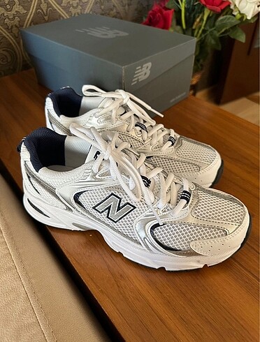 New Balance NEW BALANCE 530