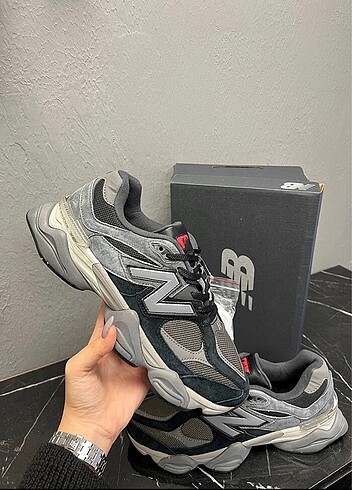 New Balance NEW BALANCE 9060 BLACK