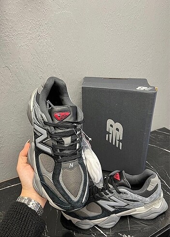 38 Beden NEW BALANCE 9060 BLACK