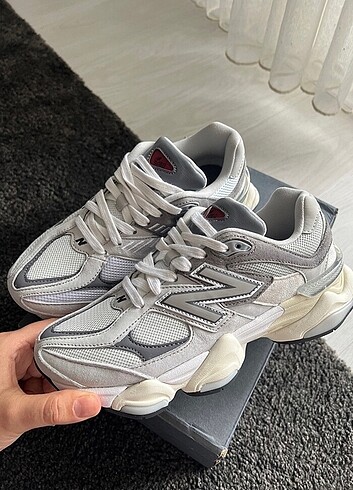 NEW BALANCE 9060 RAİN CLOUD GREY