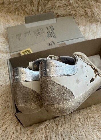 40 Beden GOLDEN GOOSE DELUXE