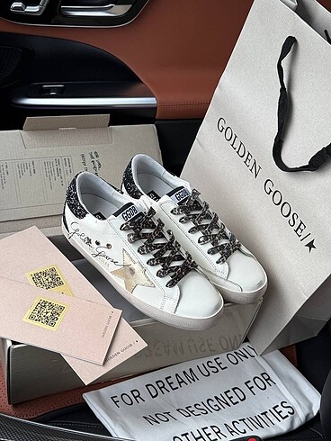 40 Beden GOLDEN GOOSE DELUXE