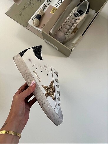 39 Beden GOLDEN GOOSE DELUXE