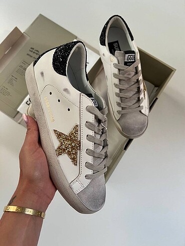 GOLDEN GOOSE DELUXE