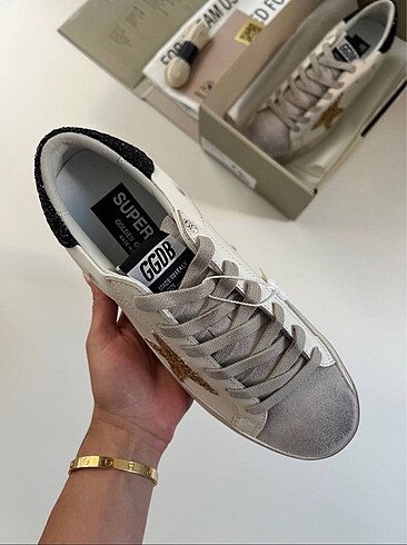 39 Beden beyaz Renk GOLDEN GOOSE DELUXE