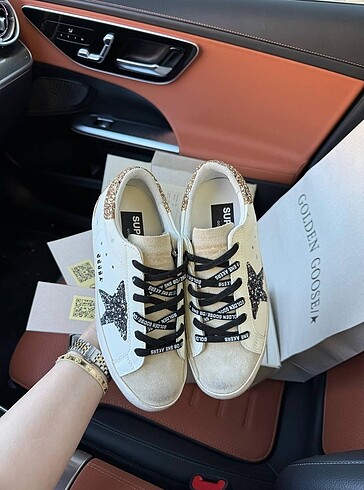 39 Beden beyaz Renk GOLDEN GOOSE DELUXE