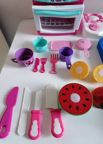 Renkli Oyuncak Mutfak Seti ve Aksesuarları - Görsel 2