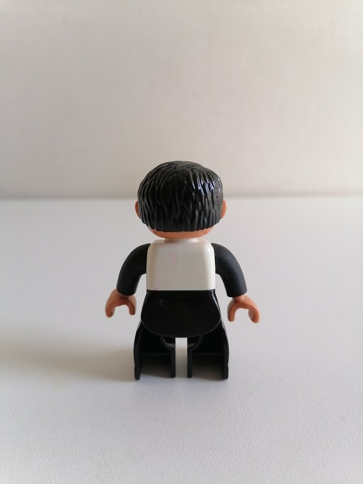 Siyah Lego Figürü - Görsel 2