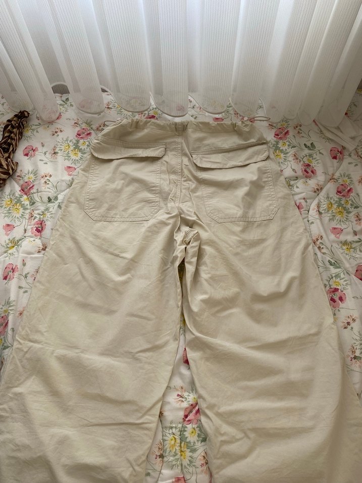 Bej Düğmeli parasut Pantolon - Görsel 3