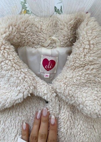 Bej Kadın Düğmeli Midi Kabarık Ceket - Görsel 2