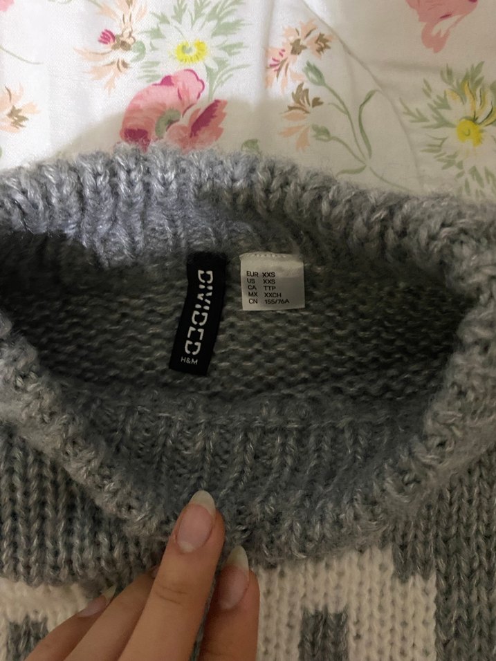 Gri Örgü Paris Yazılı Kadın Kazak - Görsel 2