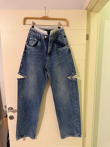 Sagaza jean