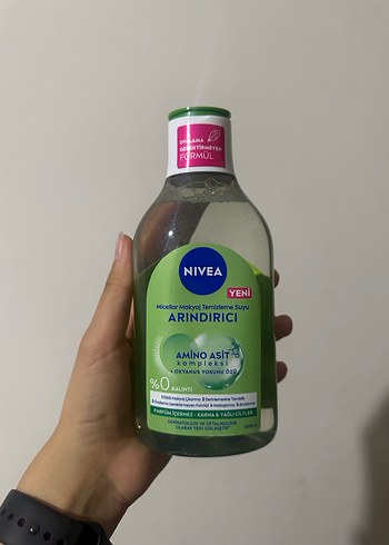 Nivea Amino Asit İçerikli Yüz Temizleme Suyu