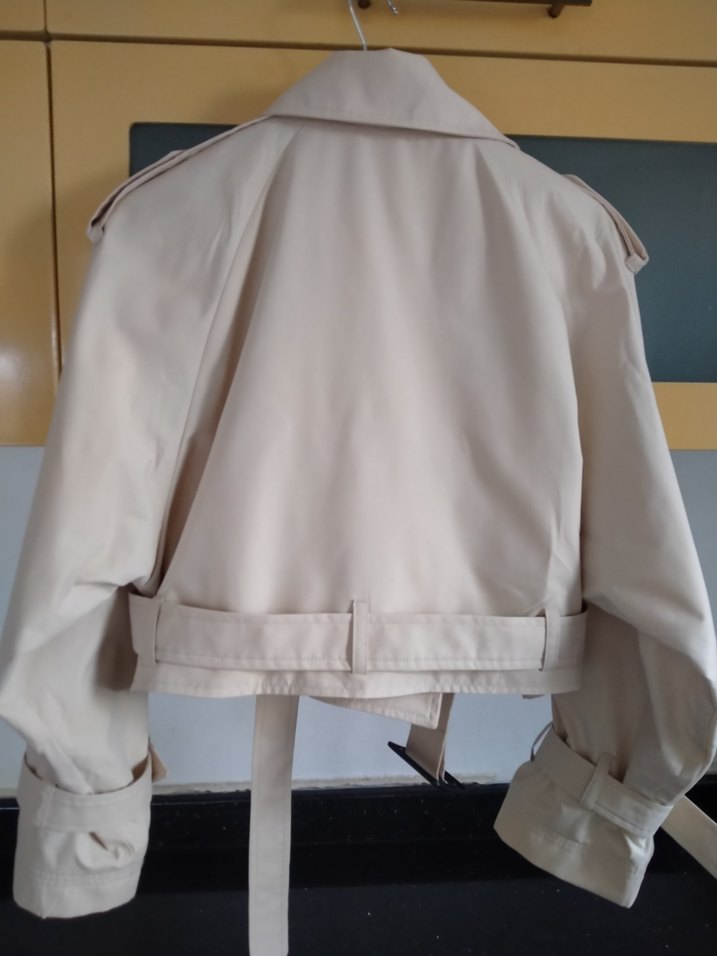 Bej Kemerli Kadın Kısa Tenç Crop - Görsel 3