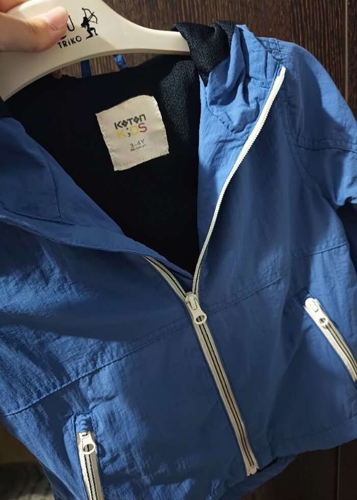 Koton Kids 3-4 Yaş Şapkalı Yağmurluk - Görsel 2