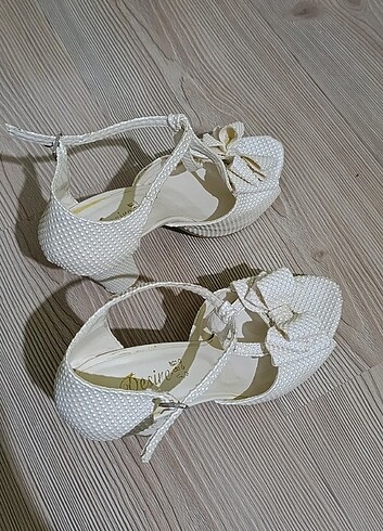 38 Beden Beyaz topuklu gelin ayakkabısı 