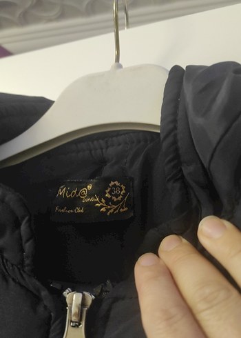 Siyah Uzun Fermuarlı Kadın Mont - Görsel 2