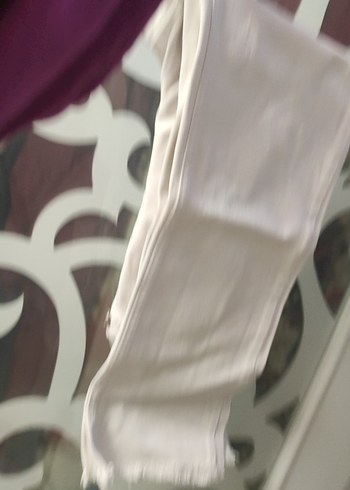 Beyaz Düğmeli Rahat Kesim Midi Kot Pantolon - Görsel 2