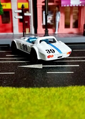  Hot Wheels Corvette grand sport roadster