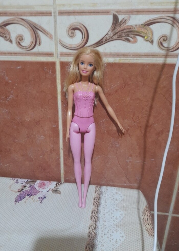 Barbie bebek - Görsel 3