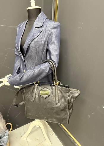  Beden siyah Renk Marc Jacobs Deri Çanta
