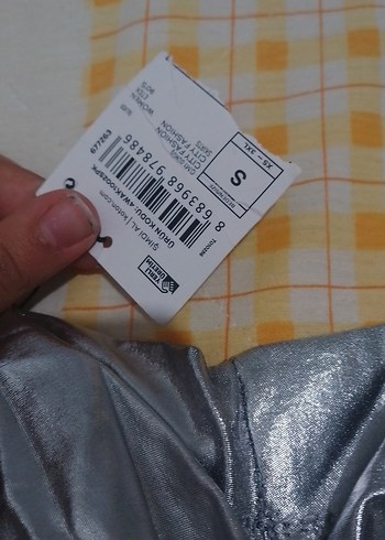 Parlak Gri Düz Desen Battaniye - Görsel 2