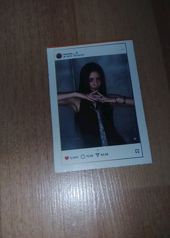 jısoo lu Sosyal Medya Temalı Fotoğraf Kartları - Görsel 3