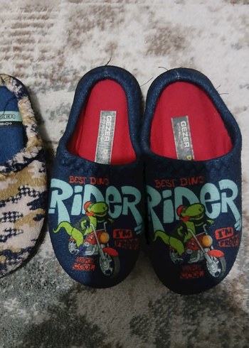 Erkek Çocuk Terlik - Görsel 2