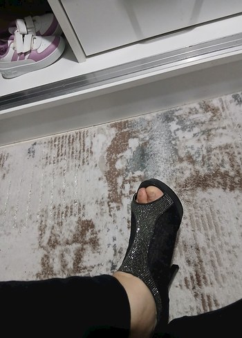 Parlak Siyah Seksi Topuklu Gece Ayakkabısı - Görsel 8