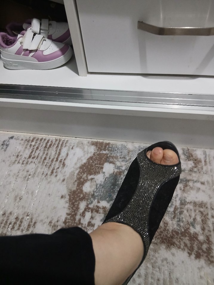 Parlak Siyah Seksi Topuklu Gece Ayakkabısı - Görsel 3