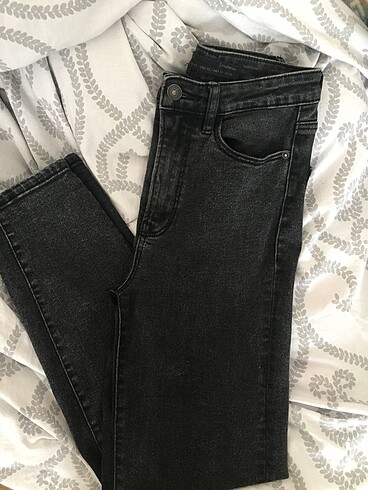 Slim fit mom jean