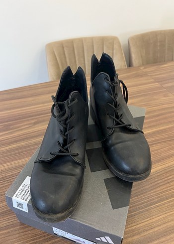 Bambi Kadın Bot - Görsel 2