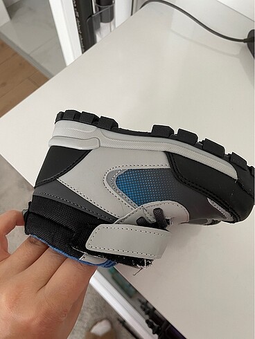 LC Waikiki Erkek çocuk botu