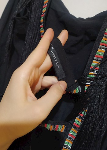36 Beden Nakışlı Siyah Mini Askılı Tunik