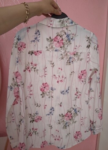 H&M Sifon çiçekli gömlek 