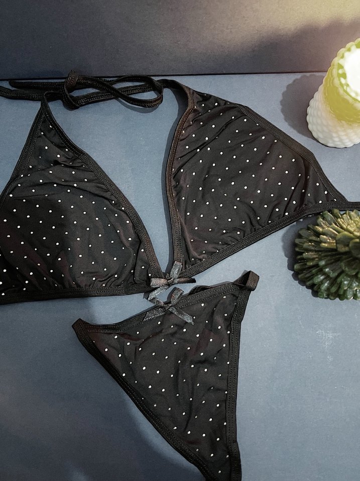 Siyah Gold Puantiyeli Mini Goth Sütyen Takımı - Görsel 3