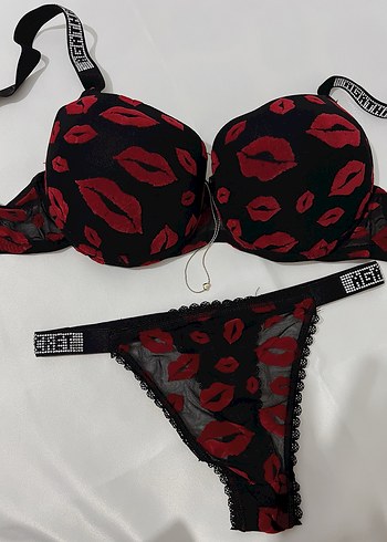 Kırmızı Desenli Dolgulu Gotik Sütyen - Görsel 2