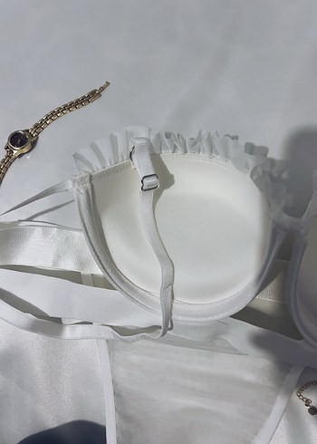 Beyaz Dolgulu Lotus Sütyen Takımı - Görsel 3
