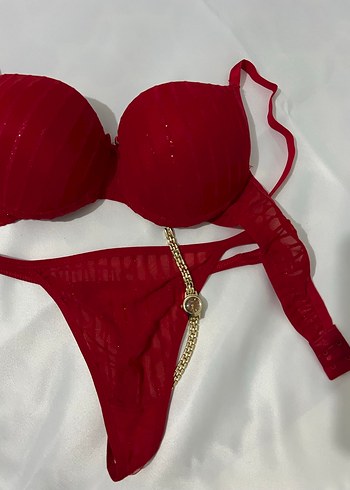 Kırmızı Bohem Tarzda Sütyen ve Tanga - Görsel 2