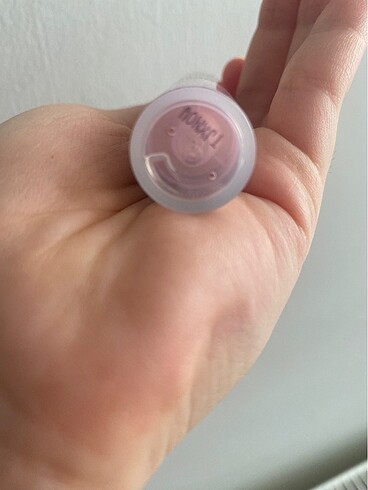 NYX Nyx bare with me kapatıcı