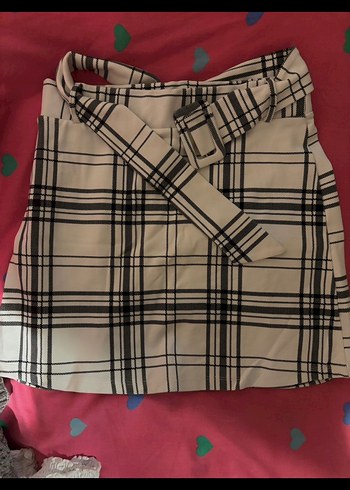 Beyaz Kareli Kemerli Mini Etek - Görsel 2